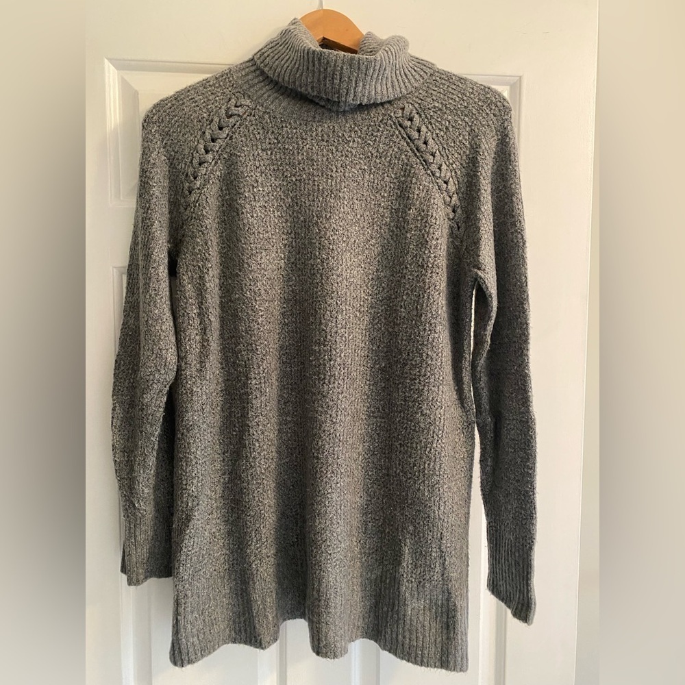 American Eagle Women’s Tunic Cowl Neck Sweater Size L